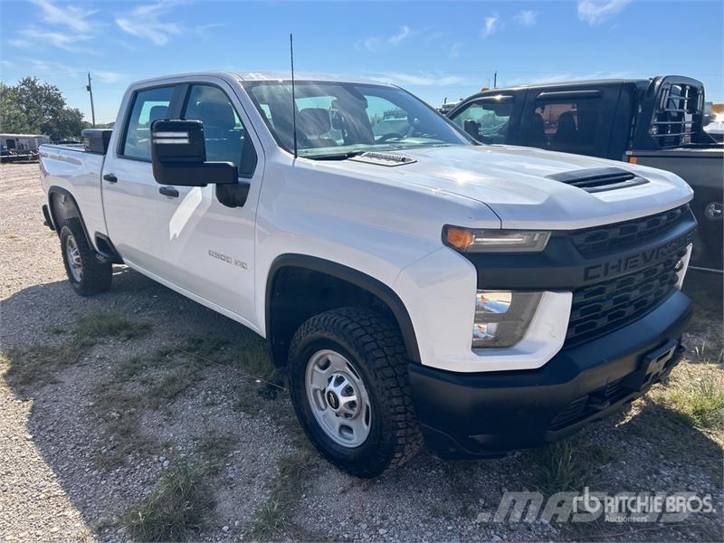 Chevrolet Silverado 2500 HD 4x4 Crew Cab Pickup (Inoperable) Citi