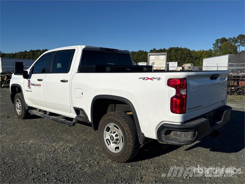 Chevrolet Silverado 2500 HD 4x4 Crew Cab Pickup Autre fourgon / utilitaire