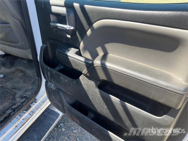 Chevrolet Silverado 2500HD 4x2 Crew Cab Pickup Andre