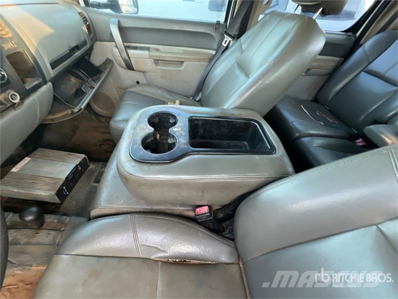 Chevrolet Silverado 3500HD Prekucniki