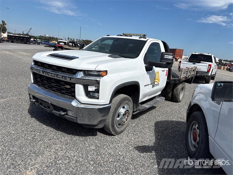 Chevrolet Silverado 3500HD Flatbed kamyonlar