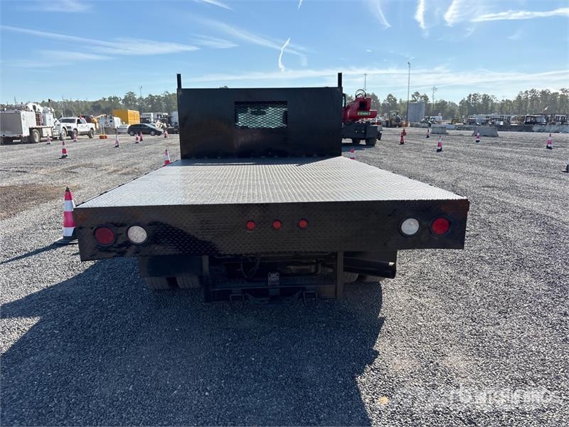 Chevrolet Silverado 3500HD Flatbed / Dropside trucks