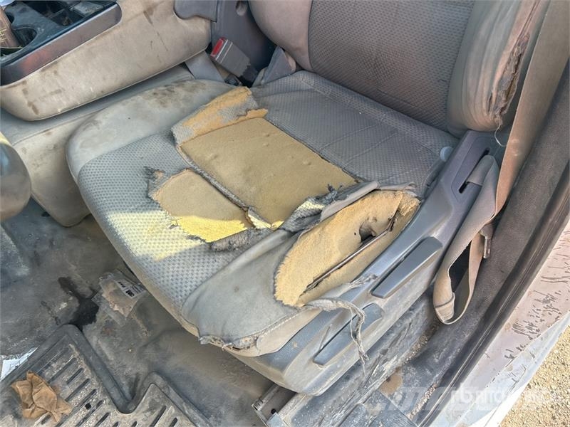 Chevrolet Silverado 3500HD 4x2 Crew Cab Cab and Chassis Cabine en interieur