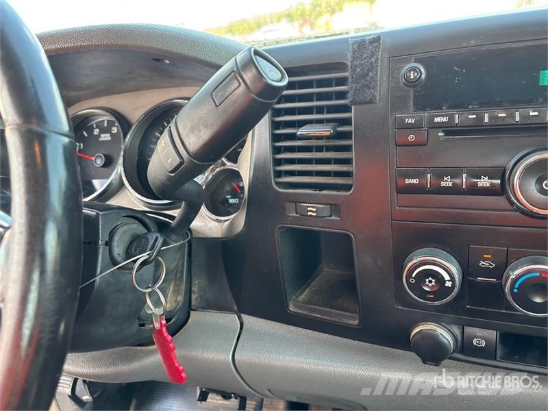 Chevrolet Silverado 3500HD Camion benne