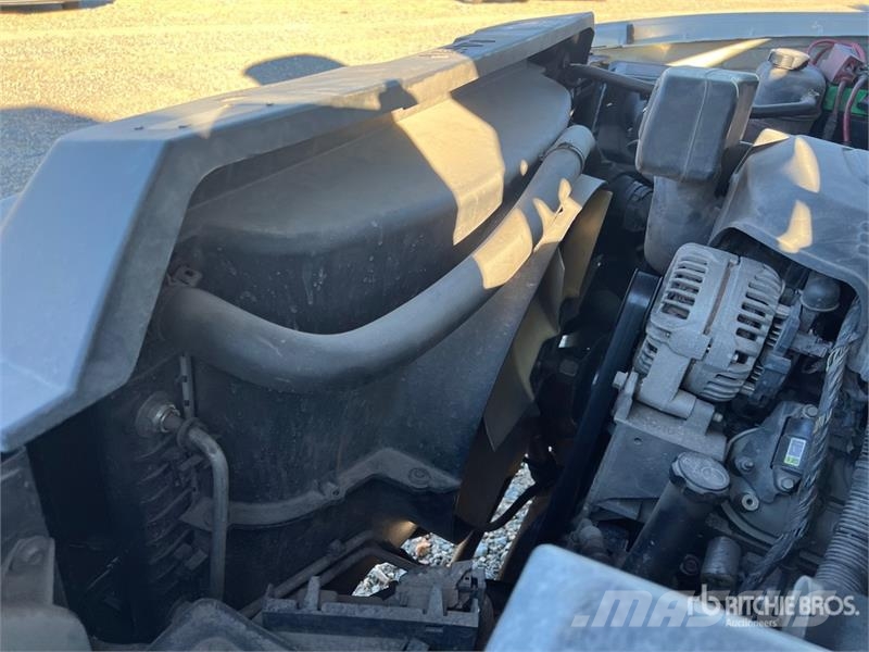Chevrolet Silverado 3500HD Municipal / general purpose vehicles