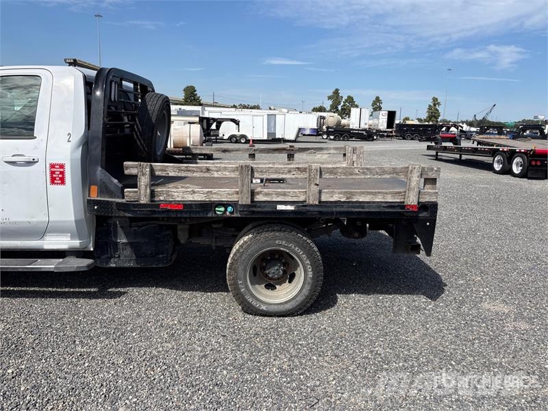Chevrolet Silverado 3500HD Flatbed kamyonlar