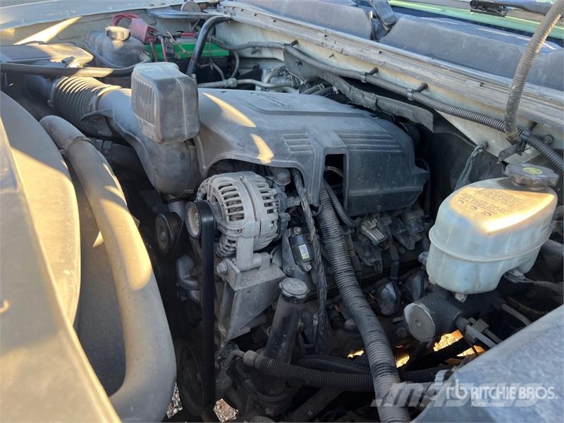 Chevrolet Silverado 3500HD Municipal / general purpose vehicles