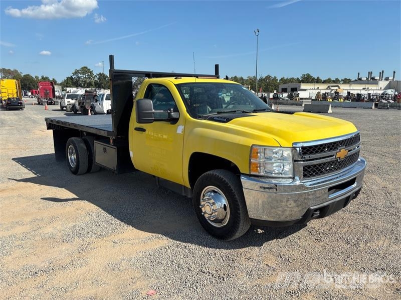 Chevrolet Silverado 3500HD Camion benne