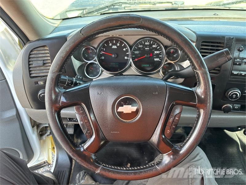 Chevrolet Silverado 3500HD Camion benne