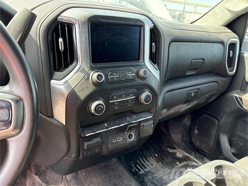Chevrolet Silverado 3500HD Flatbed kamyonlar
