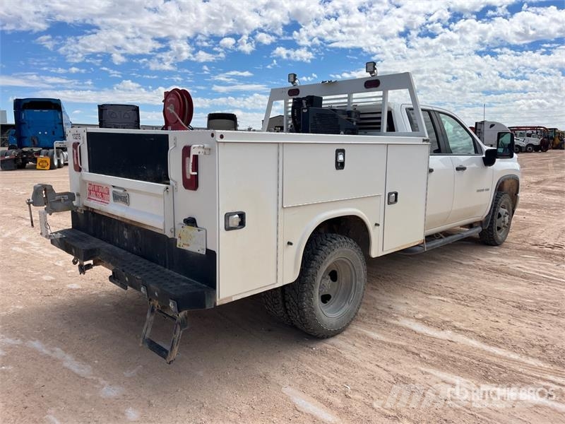 Chevrolet Silverado 3500HD 4x4 Extended Cab Service Truck Komunalna vozila za opštu namenu