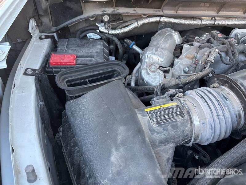 Chevrolet Silverado 3500HD 4x4 Crew Cab Service Truck Komunalna vozila