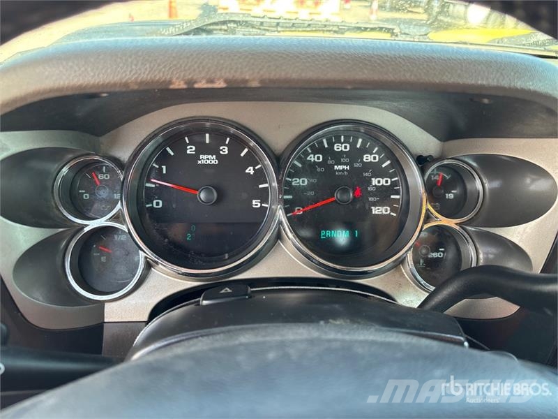 Chevrolet Silverado 3500HD Camion benne