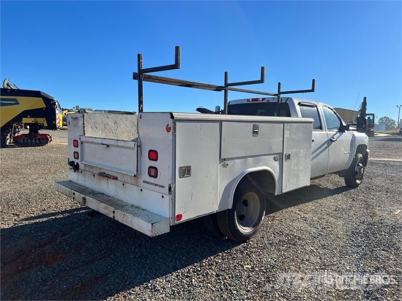 Chevrolet Silverado 3500HD Municipal / general purpose vehicles