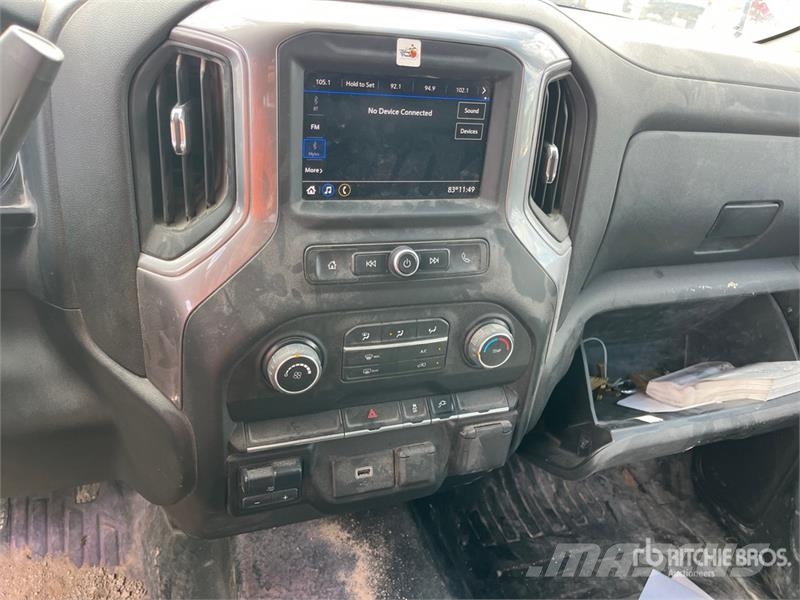 Chevrolet Silverado 3500HD 4x4 Extended Cab Service Truck Komunalna vozila za opštu namenu