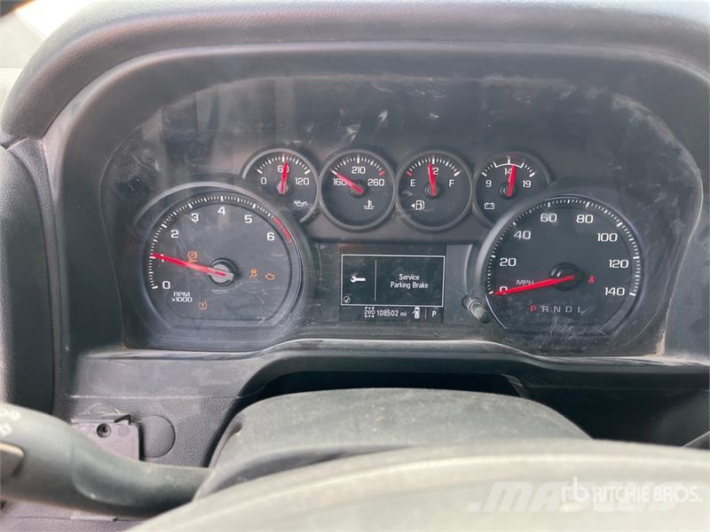 Chevrolet Silverado 3500HD 4x4 Extended Cab Service Truck Komunalna vozila za opštu namenu