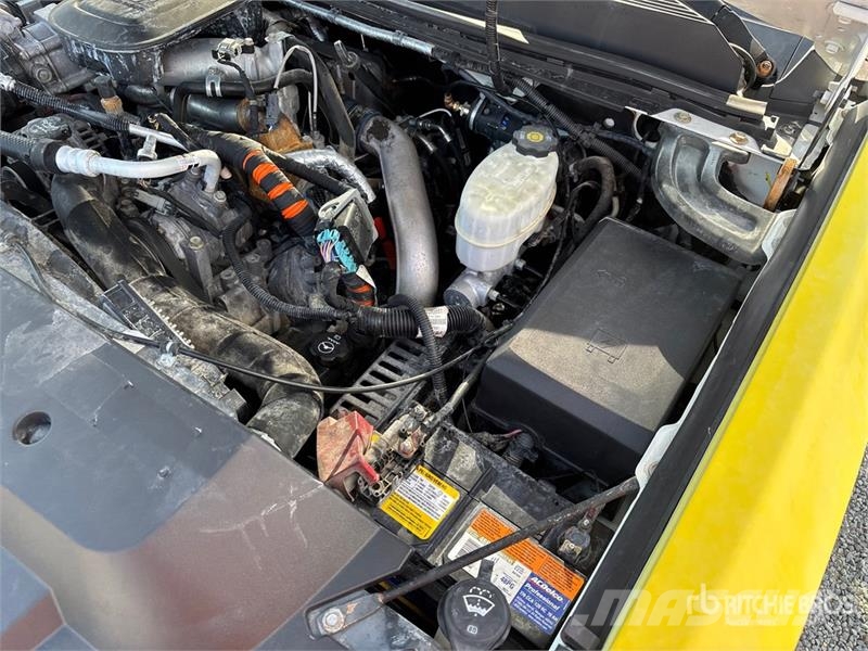 Chevrolet Silverado 3500HD Camion benne