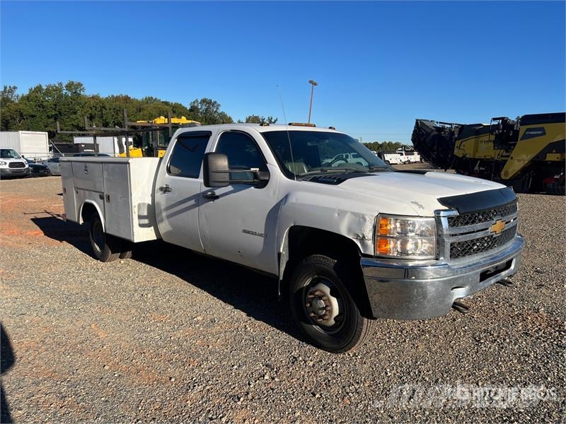 Chevrolet Silverado 3500HD Municipal / general purpose vehicles