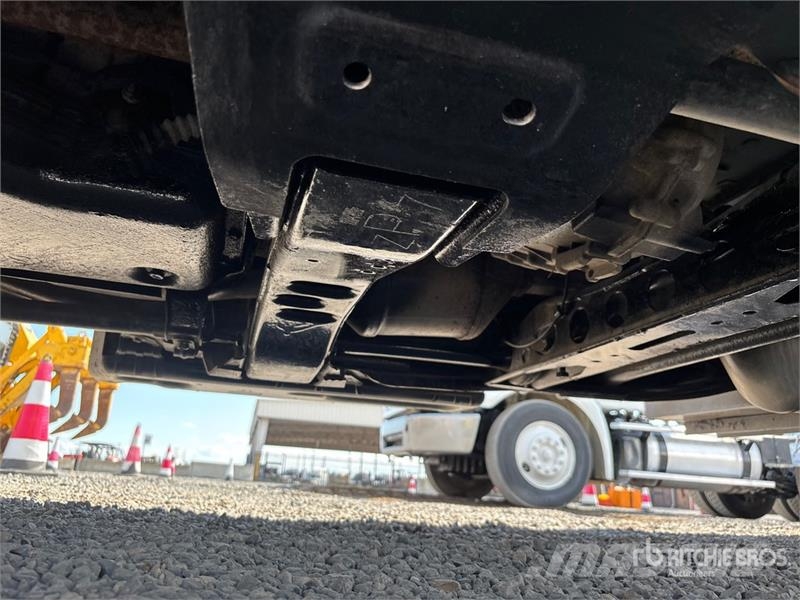 Chevrolet Silverado 3500HD Camion benne
