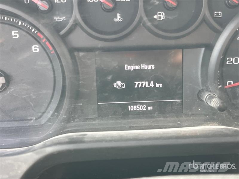 Chevrolet Silverado 3500HD 4x4 Extended Cab Service Truck Komunalna vozila za opštu namenu