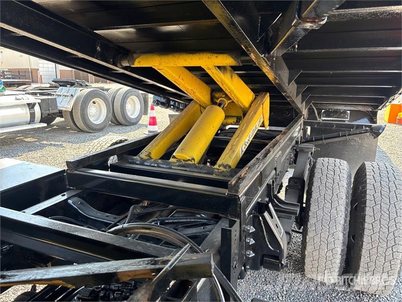 Chevrolet Silverado 3500HD Camion benne