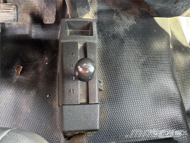 Chevrolet Silverado 3500HD Camion benne