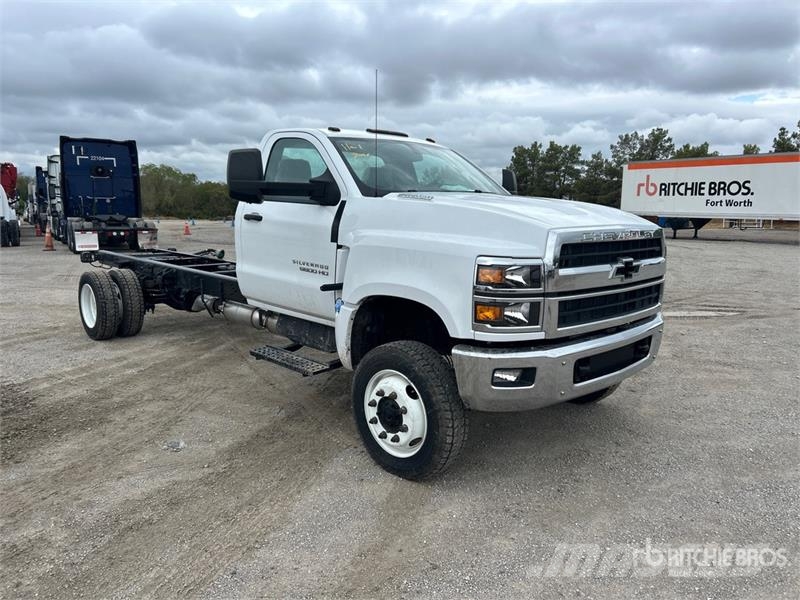 Chevrolet Silverado 5500HD 4x4 Cab and Chassis Kabine i unutrašnjost