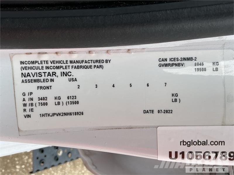 Chevrolet Silverado 5500HD 4x4 Crew Cab Service Truck Pilsētas atkritumvedēji