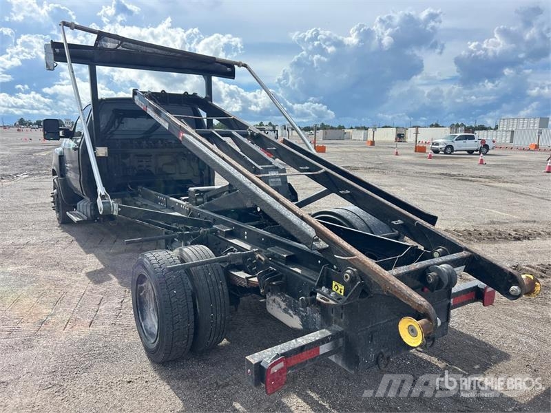 Chevrolet Silverado 6500 4x2 Roll-Off Truck Nostovarsi-vaihtolavakuorma-autot