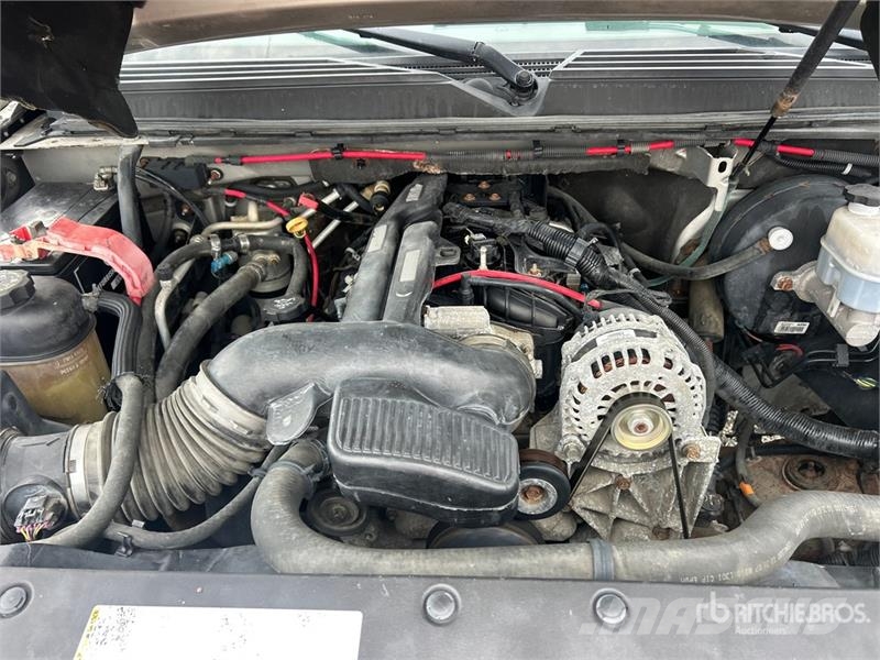Chevrolet Suburban سيارات