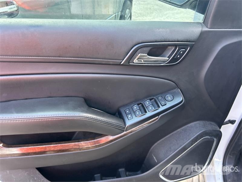Chevrolet Tahoe 2WD SUV Cars