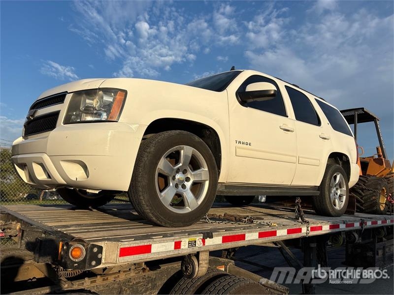 Chevrolet Tahoe 2WD SUV Lengvieji automobiliai