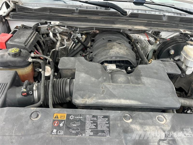 Chevrolet Tahoe 2WD SUV Otomobiller