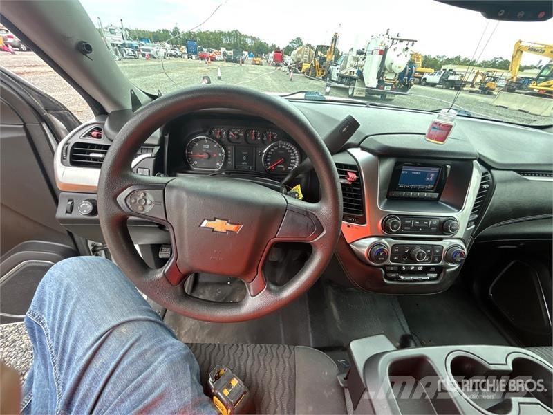 Chevrolet Tahoe 2WD SUV Otomobiller