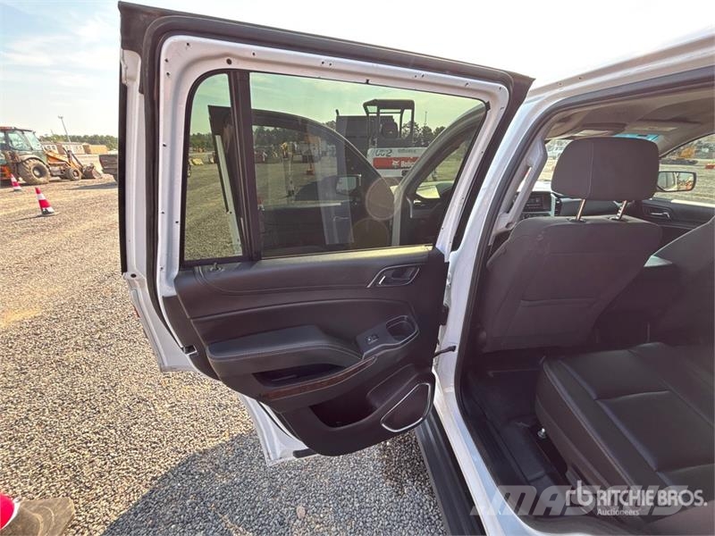 Chevrolet Tahoe 2WD SUV Personbiler