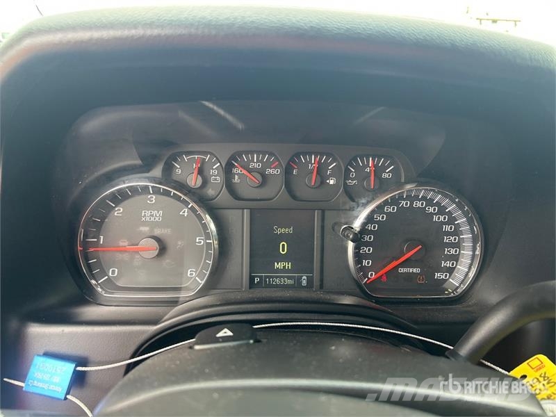 Chevrolet Tahoe 2WD SUV Otomobiller
