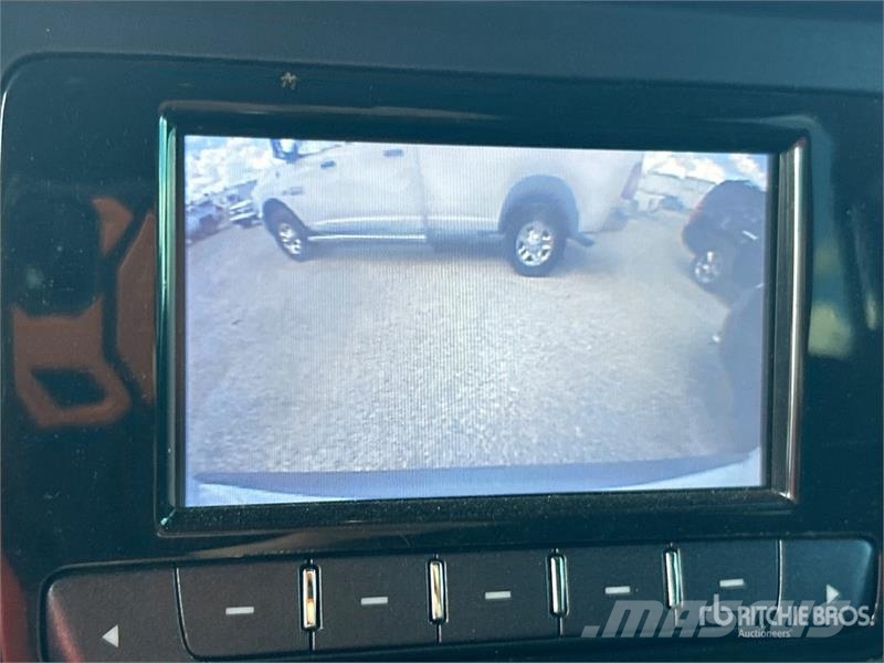 Chevrolet Tahoe 2WD SUV Cars