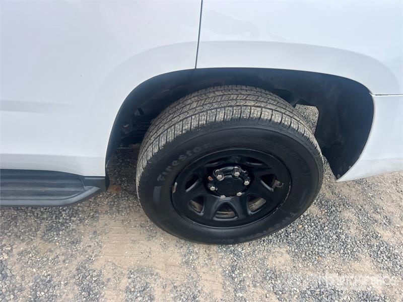 Chevrolet Tahoe 4WD SUV Automašīnas