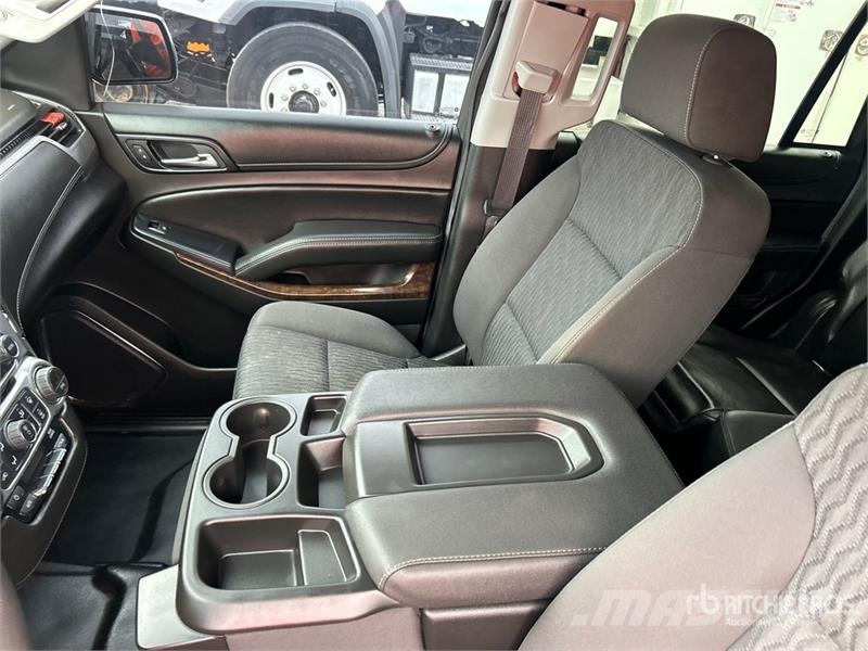 Chevrolet Tahoe 4WD SUV Automašīnas