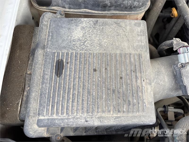 Chevrolet Tahoe LS 2WD SUV (Inoperable) Cars