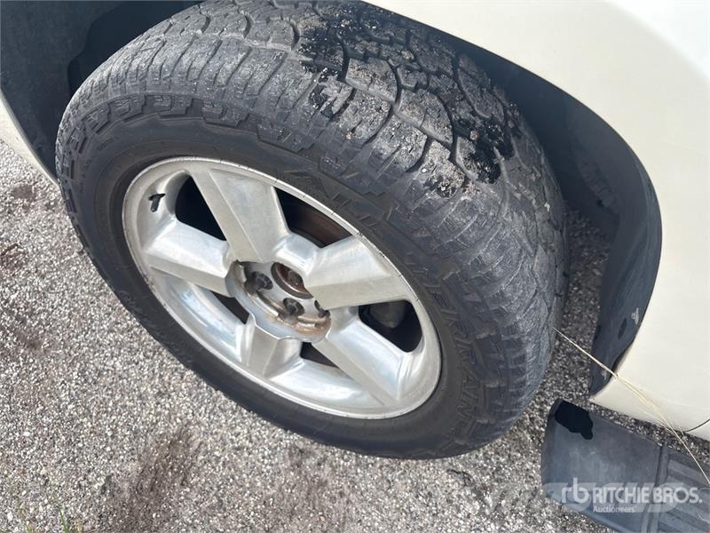 Chevrolet Tahoe LT Otomobiller
