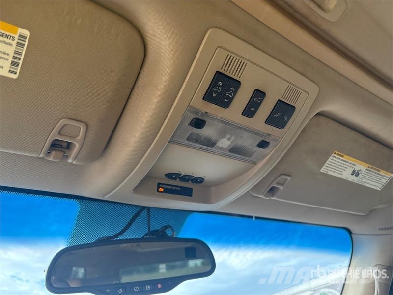 Chevrolet Tahoe LT Otomobiller