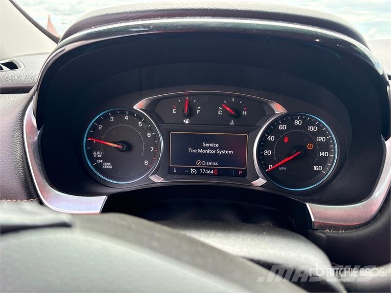 Chevrolet Traverse AWD SUV Avtomobili