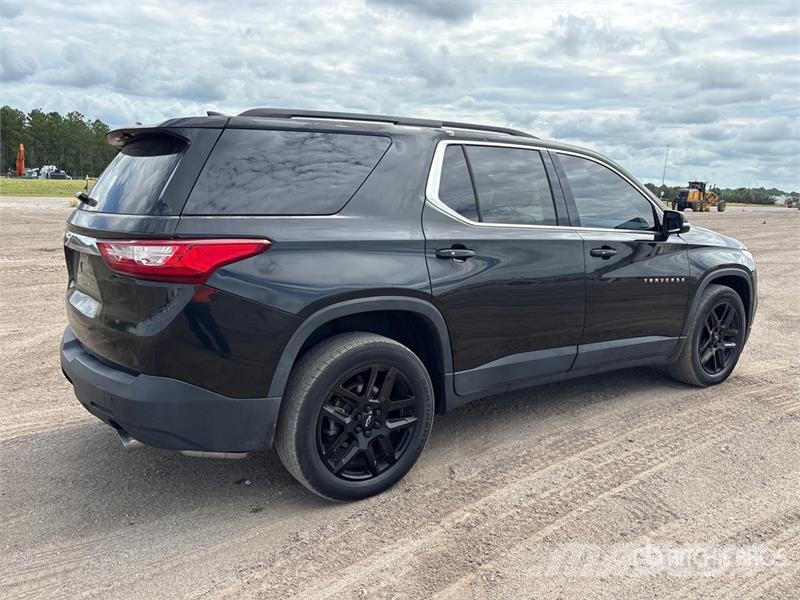 Chevrolet Traverse AWD SUV Avtomobili