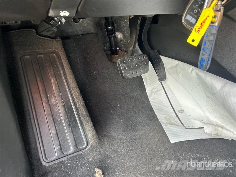 Chevrolet Traverse LT AWD SUV 汽车