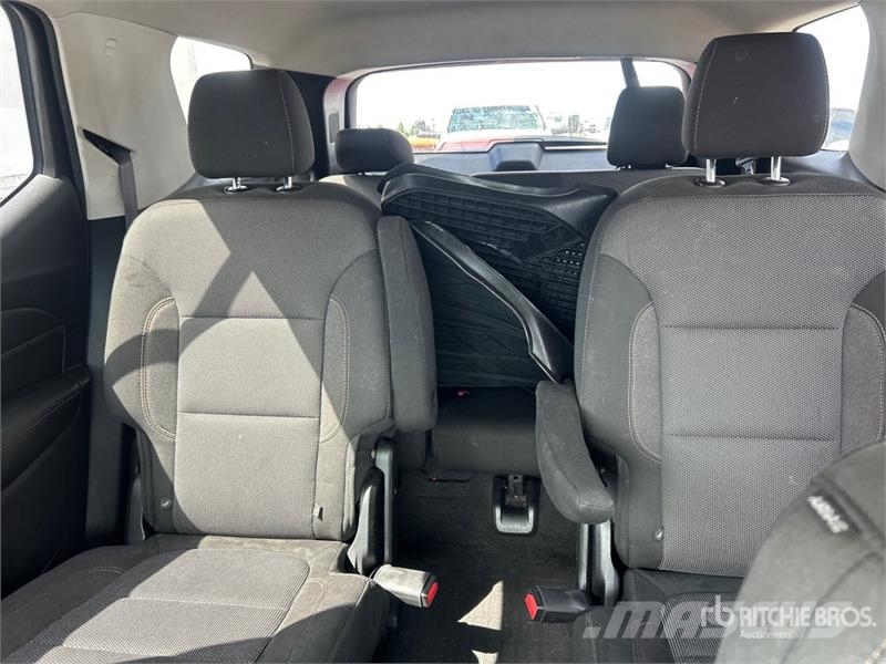 Chevrolet Traverse LT AWD SUV 汽车