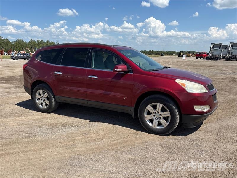 Chevrolet Traverse LT 2WD SUV Avtomobili