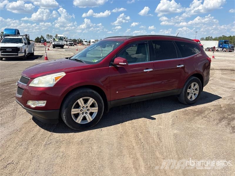 Chevrolet Traverse LT 2WD SUV Avtomobili