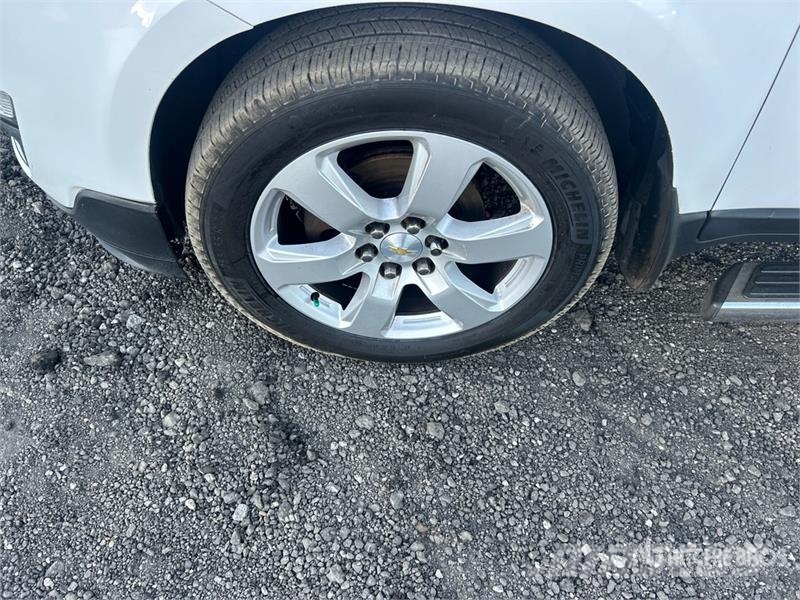 Chevrolet Traverse SUV Lengvieji automobiliai