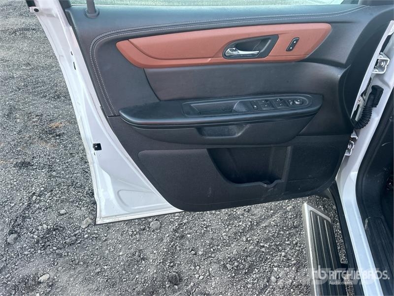Chevrolet Traverse SUV Lengvieji automobiliai